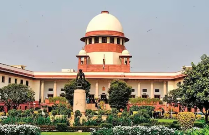 IMG-20250723-WA0002 Supreme Court का ऐतिहासिक फैसला: दहेज और घरेलू हिंसा मामलों में अब नहीं होगी गिरफ्तारी, पढ़ें पूरी खबर....