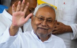 Bihar News: विधानसभा चुनाव से पहले नीतीश सरकार का बड़ा दांव, करोड़ों महिलाओं को मिलेगी 10-10 हजार रुपये!