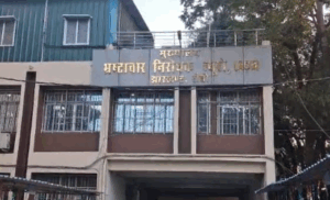 Hazaribagh Land Scam: जमीन घोटाले मामले में सेवानिवृत्त IAS अधिकारी विनोद चंद्र झा गिरफ्तार