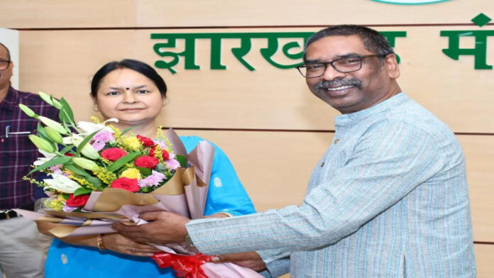navbharat-times Jharkhand News: अलका तिवारी बनीं झारखंड की नई राज्य निर्वाचन आयुक्त
